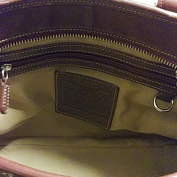 Coach Purse - Picture 5 of 7